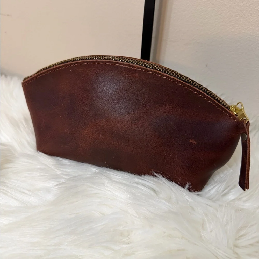 Portland Leather Rich Brown Pouch